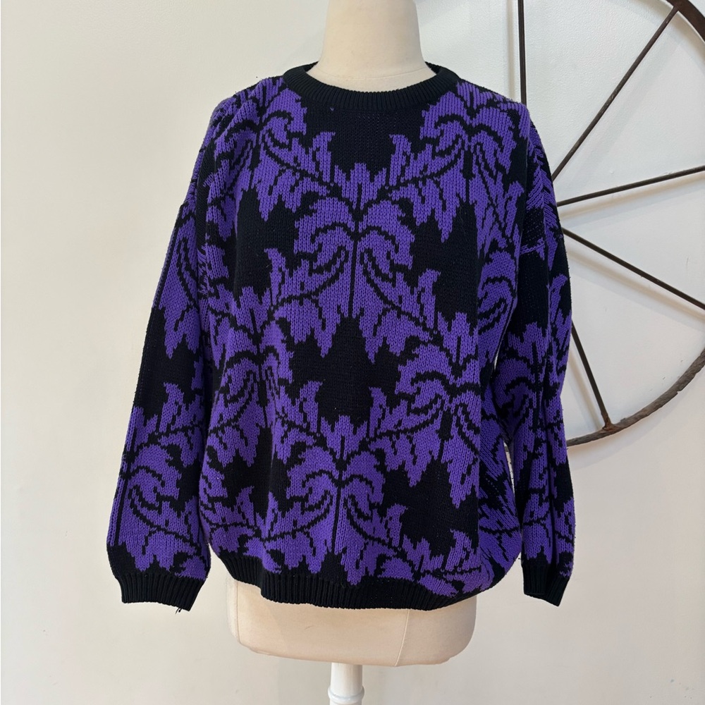 Vintage 1980s Jorda purple and black pattern chunky knit sweater L